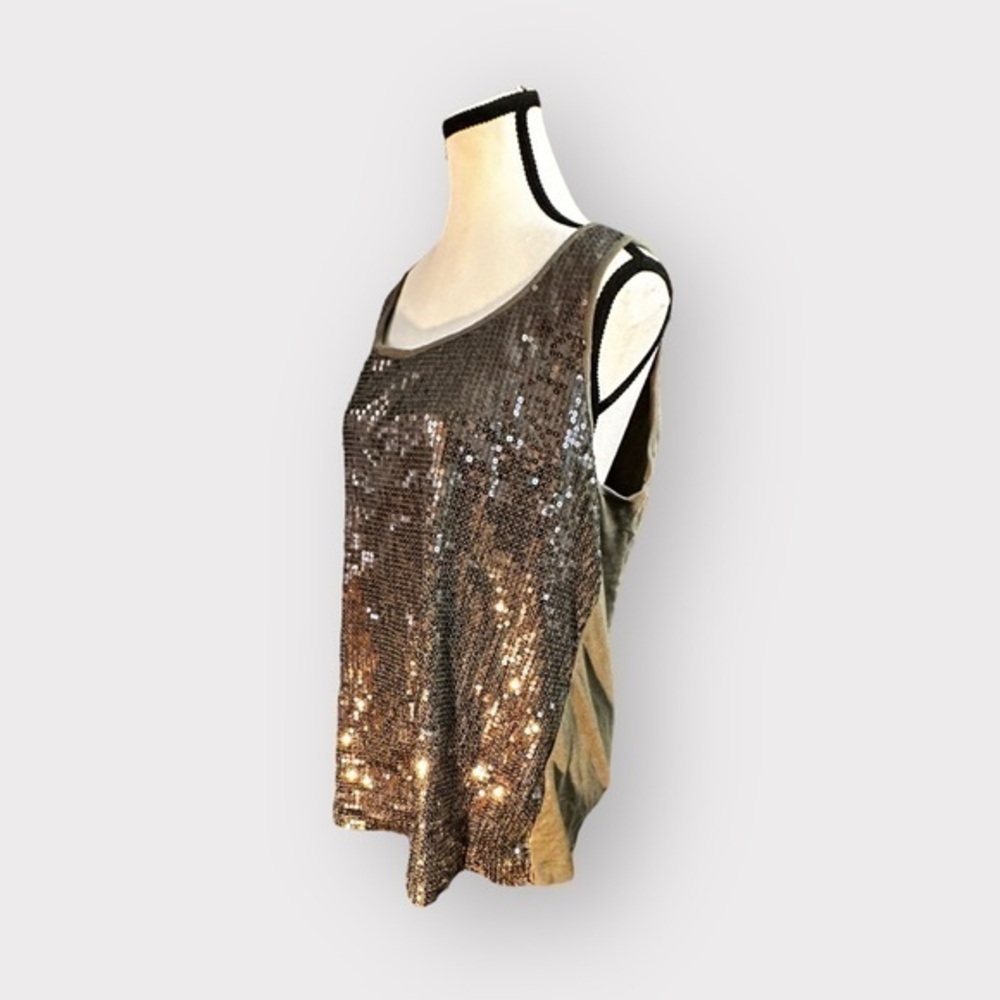 Women’s Lane Bryant 1X Olive Green Sequin Front Top 14 16 14w 16w